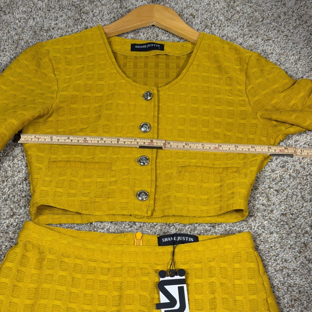 Shane Justin Mustard Yellow Textured Knit Crop Jacket and Mini Skirt Set Small - Picture 8 of 10